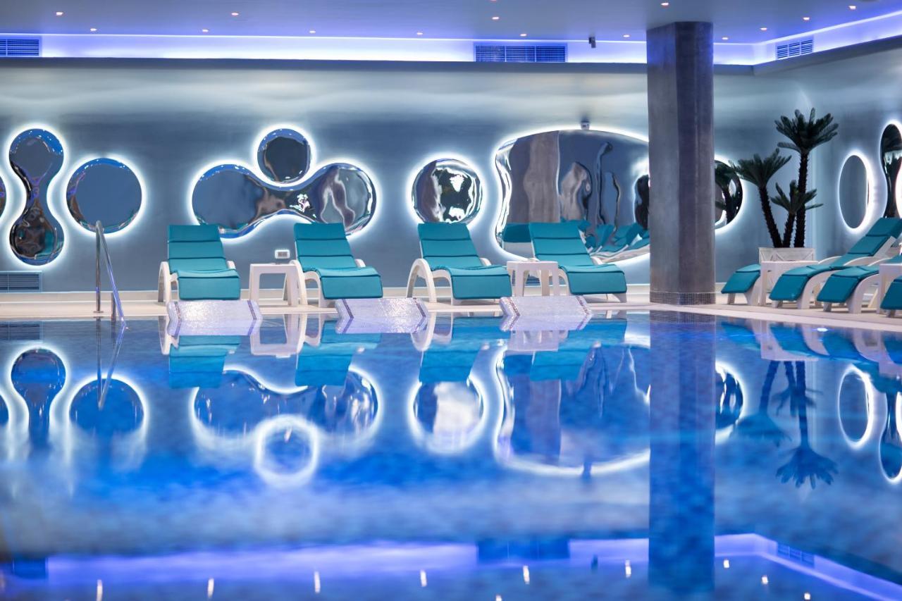 Grand Blue Fafa Resort & Spa Durrës 外观 照片