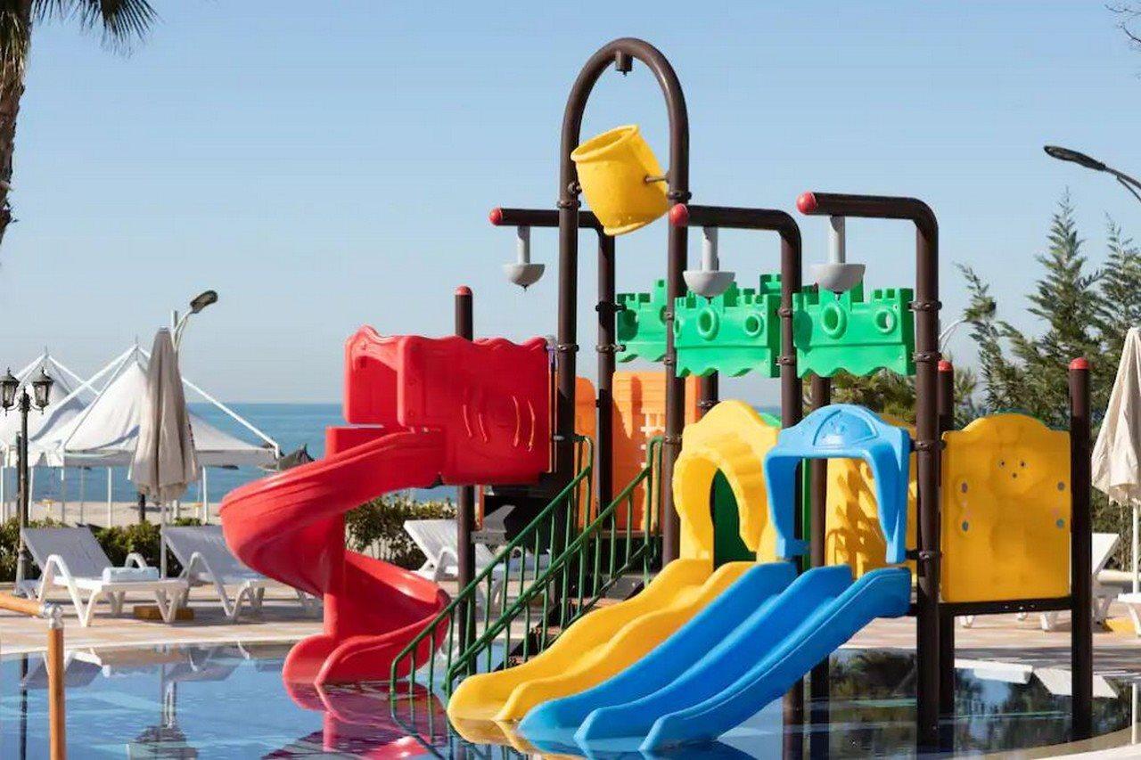 Grand Blue Fafa Resort & Spa Durrës 外观 照片