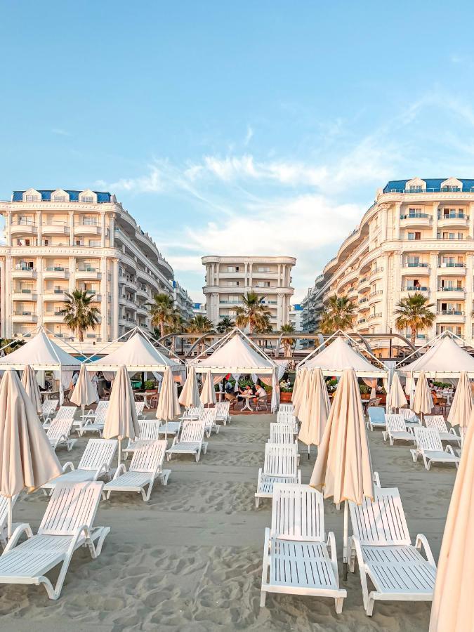 Grand Blue Fafa Resort & Spa Durrës 外观 照片