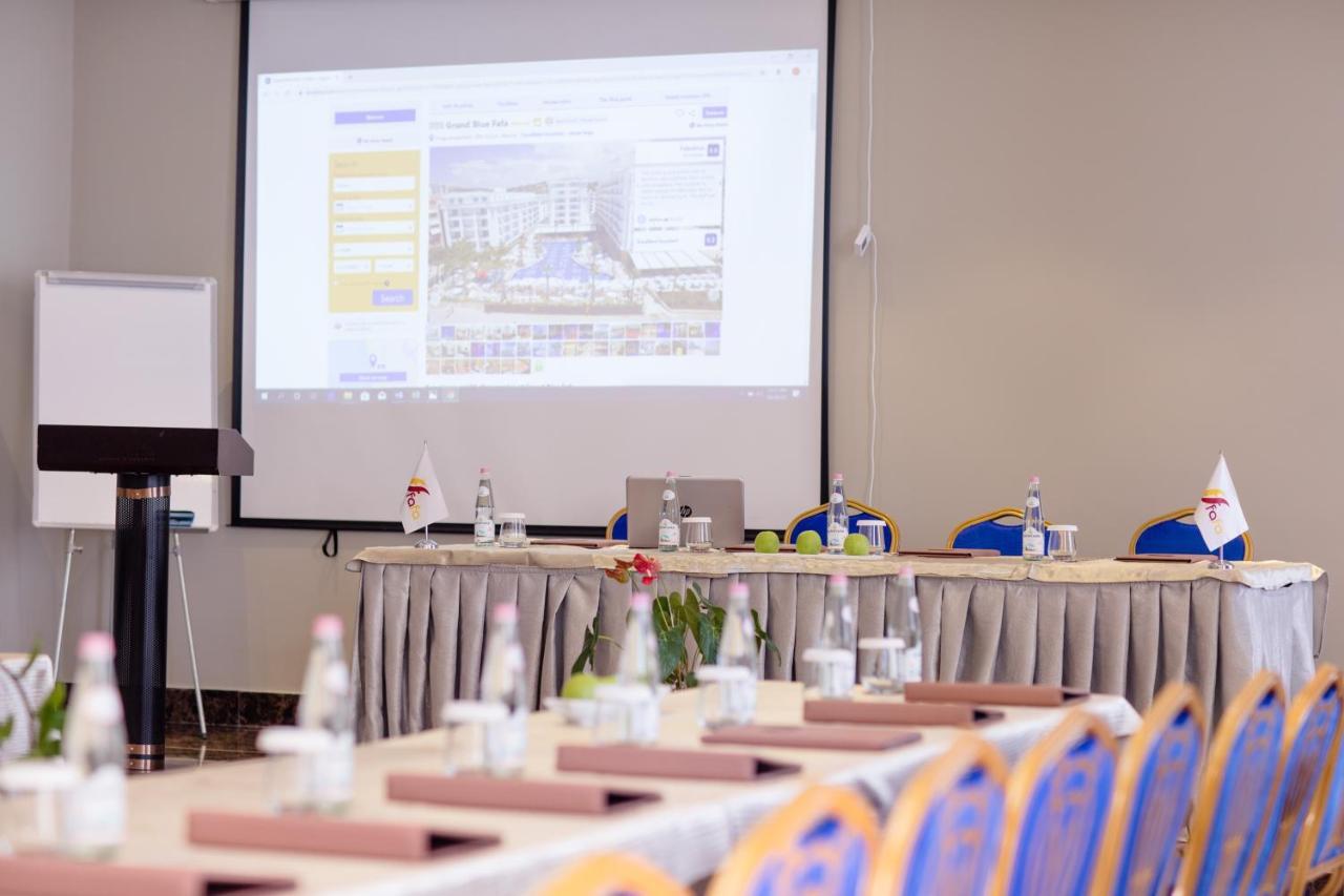 Grand Blue Fafa Resort & Spa Durrës 外观 照片