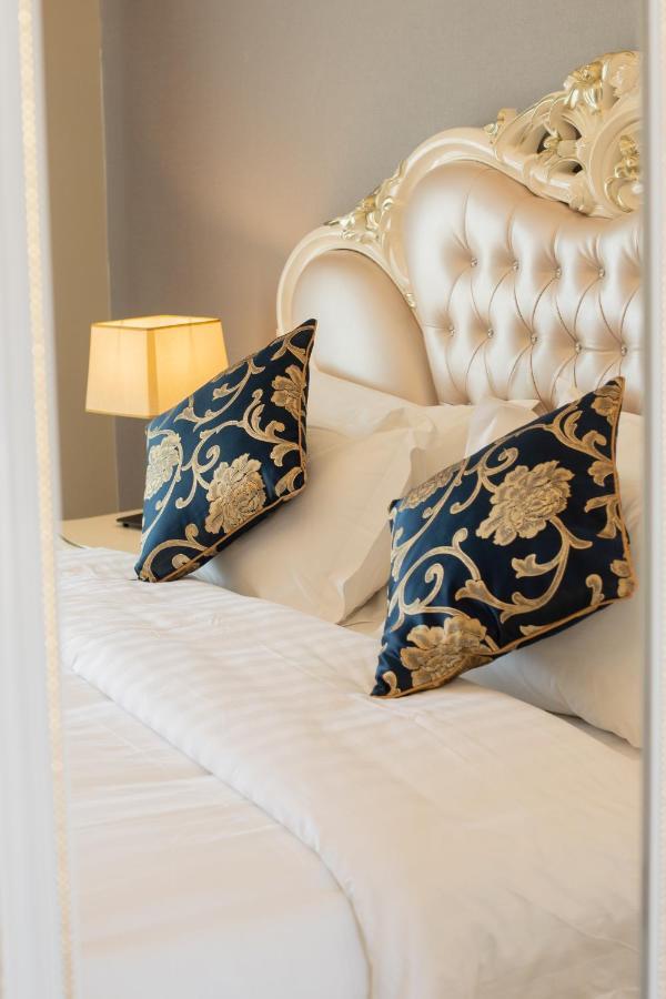 Grand Blue Fafa Resort & Spa Durrës 外观 照片